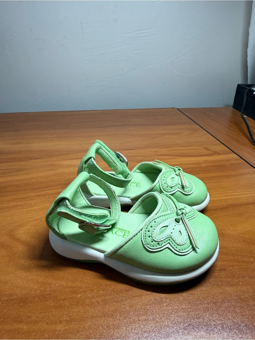 The Children's Place Mint Green Strappy Ankle Flat Sandal Shoe Butterfly T4